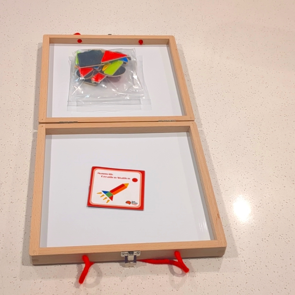 Fat Brain Toys Magnetic Creation Station - never used